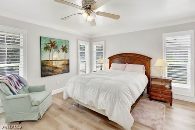 265 Yorkshire CT 8, Naples, FL 34112