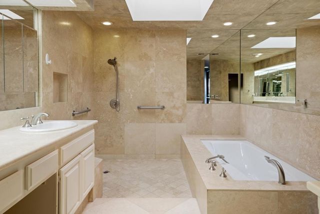 114 Columbia Drive, Rancho Mirage, CA 92270