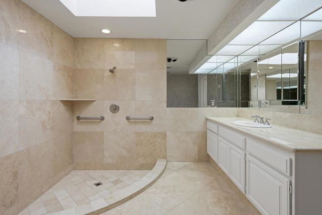 114 Columbia Drive, Rancho Mirage, CA 92270