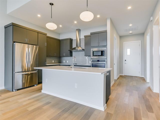 5921 Hi Line RD 2.402, Austin, TX 78734
