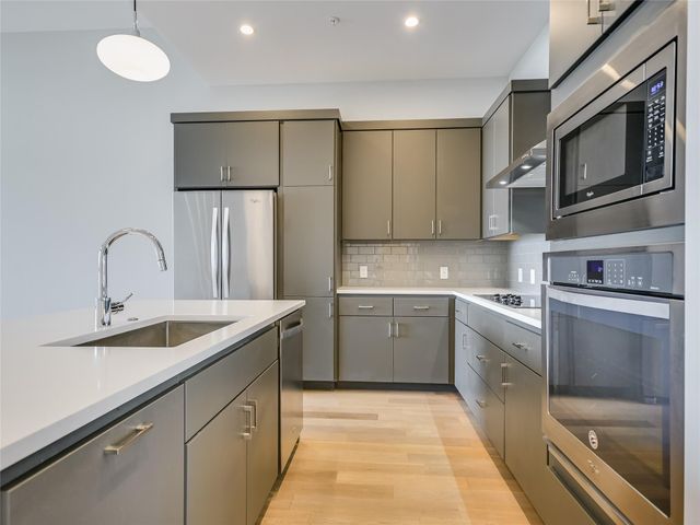 5921 Hi Line RD 2.402, Austin, TX 78734