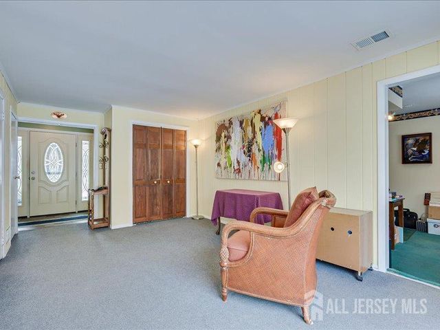 38 Karen Place, Edison, NJ 08817