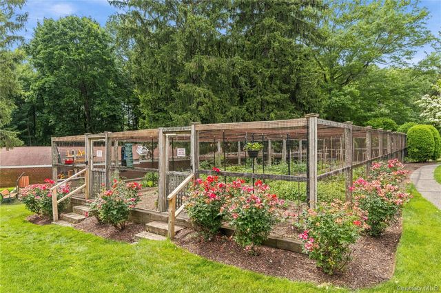 9 Bryant Crescent 1G, White Plains, NY 10605