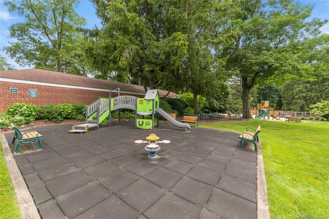 9 Bryant Crescent 1G, White Plains, NY 10605