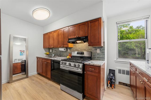 9 Bryant Crescent 1G, White Plains, NY 10605