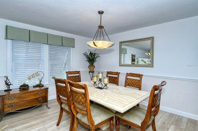 6047 E PEPPERTREE WAY 224, Sarasota, FL 34242