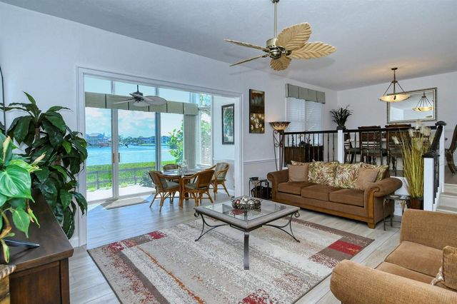 6047 E PEPPERTREE WAY 224, Sarasota, FL 34242