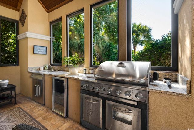 407 Pinecrest Dr., Myrtle Beach, SC 29572