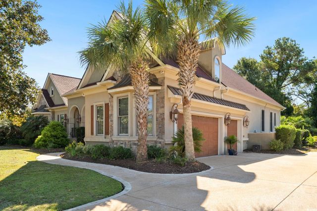 407 Pinecrest Dr., Myrtle Beach, SC 29572