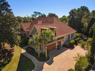 407 Pinecrest Dr., Myrtle Beach, SC 29572