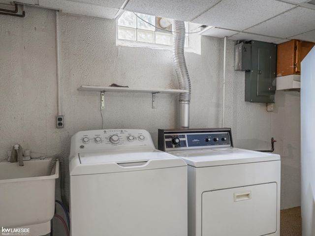 35385 Bobcean Road, Clinton Twp, MI 48035