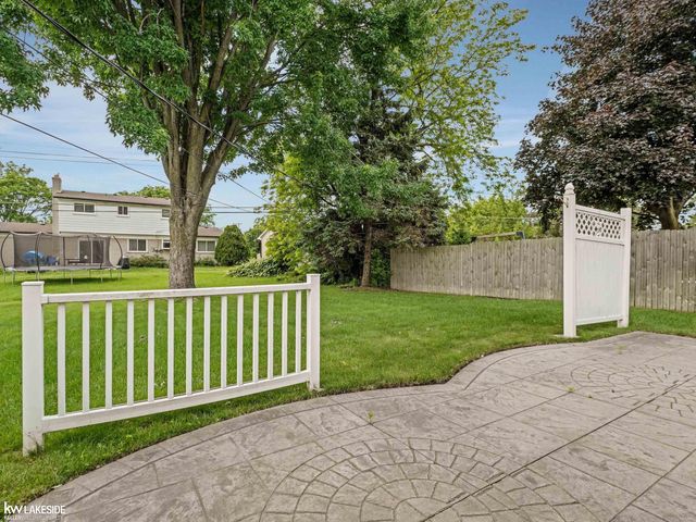 35385 Bobcean Road, Clinton Twp, MI 48035