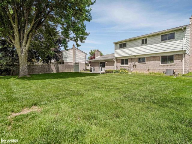 35385 Bobcean Road, Clinton Twp, MI 48035