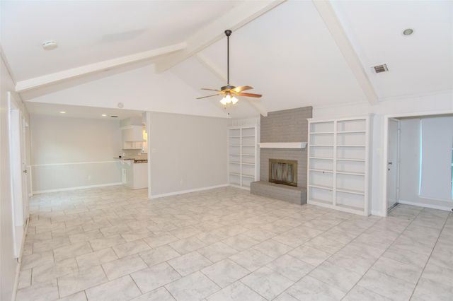 116 White Cedar Street, Houston, TX 77015