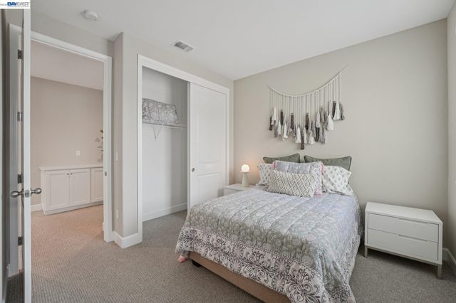 1301 Sunningdale Lane, Fairfield, CA 94533