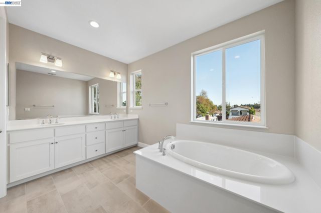 1301 Sunningdale Lane, Fairfield, CA 94533