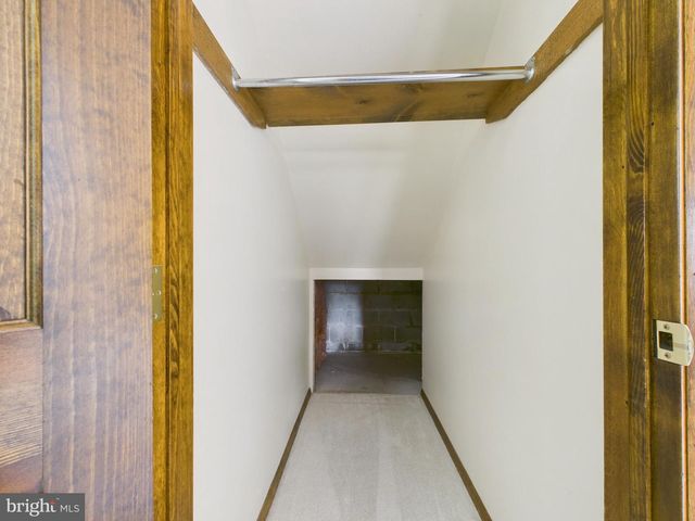 1109 MATAMORAS RD, Halifax, PA 17032