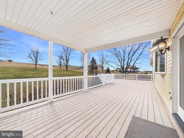 1109 MATAMORAS RD, Halifax, PA 17032