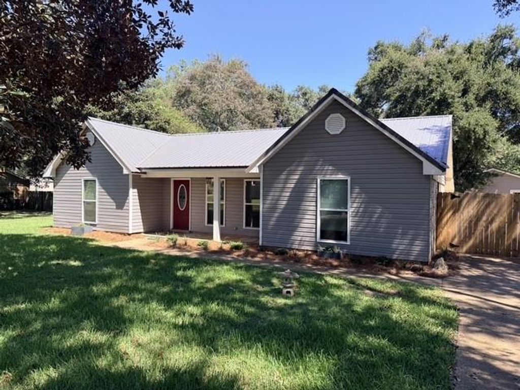 3149 Cottage Lane, Mobile, AL 36695