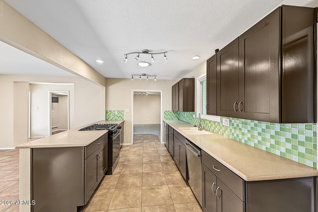 3500 S Terrace Road, Tempe, AZ 85282