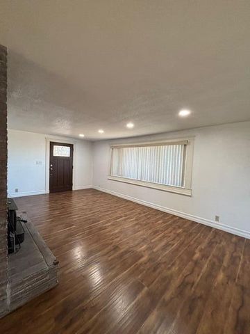 3927 Homedale Road, Klamath Falls, OR 97603