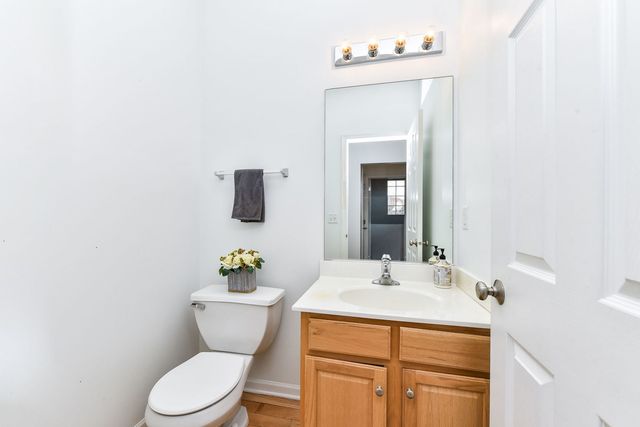 800 Boyce Road, Sugar Grove, IL 60554