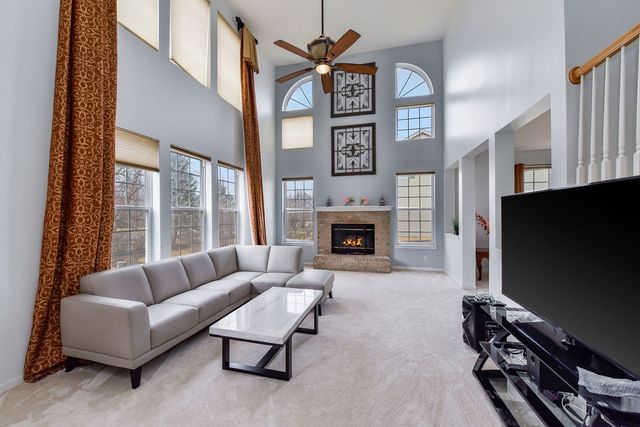 800 Boyce Road, Sugar Grove, IL 60554