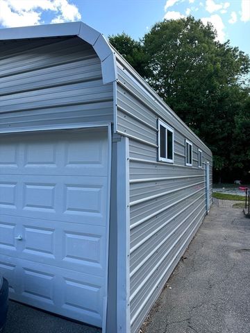 13 Crump St, Hudson, MA 01749