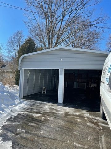 13 Crump St, Hudson, MA 01749