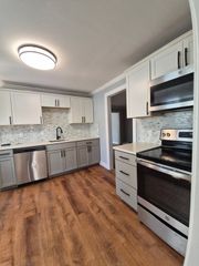 13 Crump St, Hudson, MA 01749