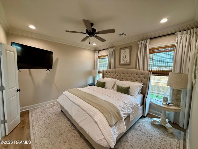 308 Berchman Oaks Drive, Lafayette, LA 70506