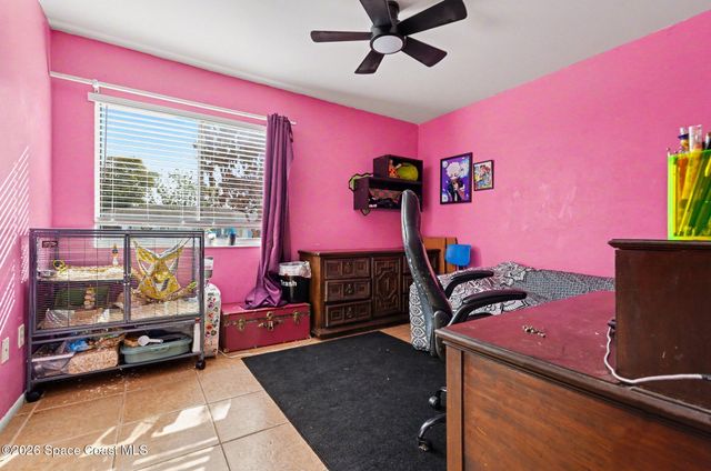 1076 Galty Circle NE, Palm Bay, FL 32905