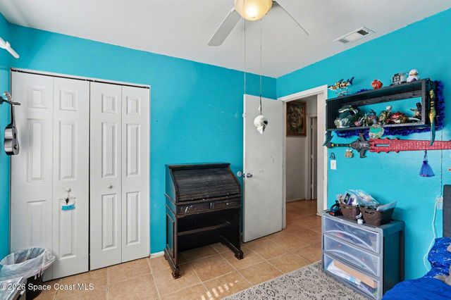 1076 Galty Circle NE, Palm Bay, FL 32905