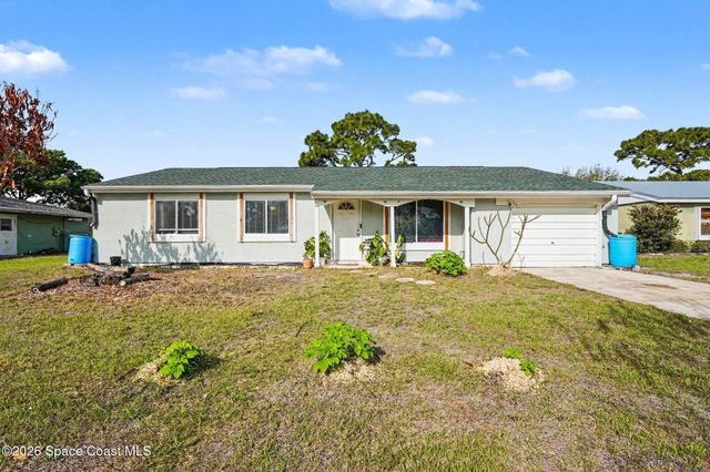 1076 Galty Circle NE, Palm Bay, FL 32905