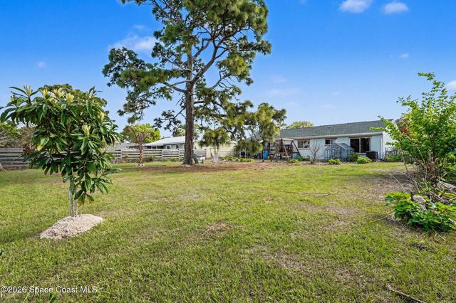 1076 Galty Circle NE, Palm Bay, FL 32905