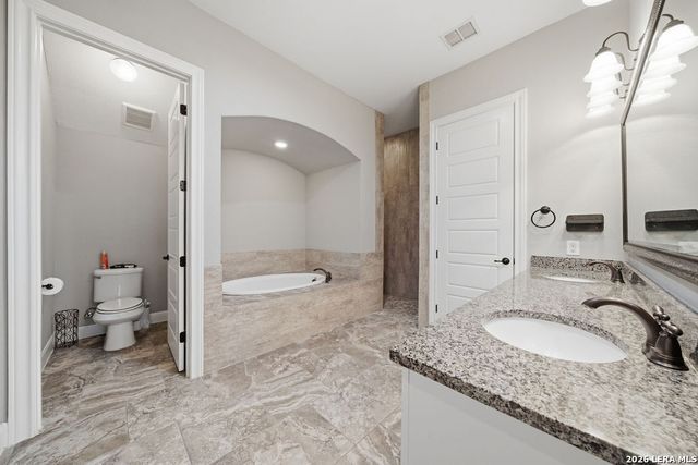 12458 CROW RNCH, Boerne, TX 78006