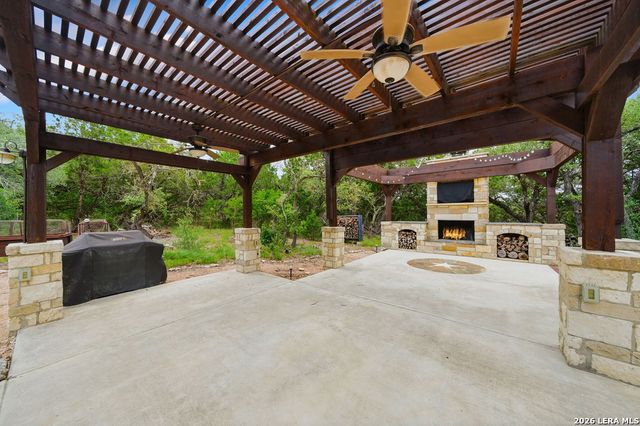 12458 CROW RNCH, Boerne, TX 78006