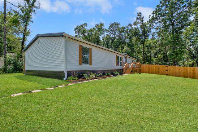 223 Tropicaire Street, Tallahassee, FL 32305