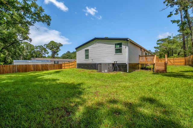 223 Tropicaire Street, Tallahassee, FL 32305