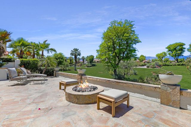 701 Indian Ridge Drive, Palm Desert, CA 92211