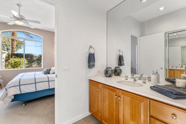 701 Indian Ridge Drive, Palm Desert, CA 92211