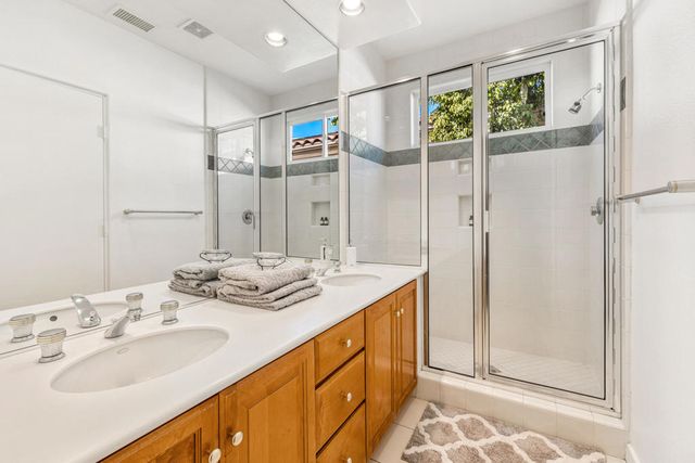 701 Indian Ridge Drive, Palm Desert, CA 92211