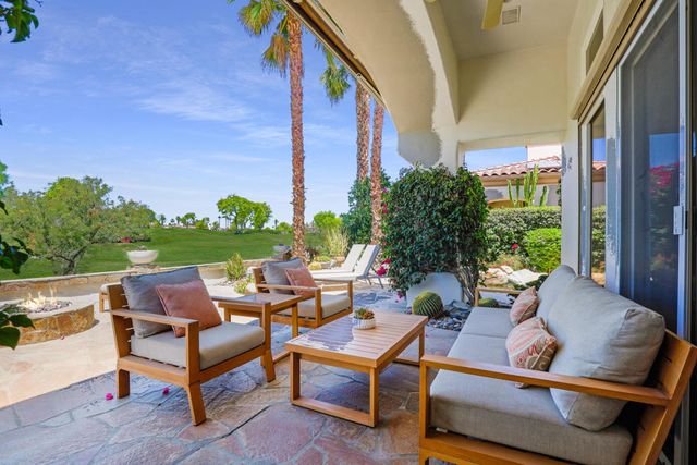 701 Indian Ridge Drive, Palm Desert, CA 92211