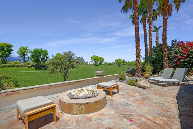 701 Indian Ridge Drive, Palm Desert, CA 92211