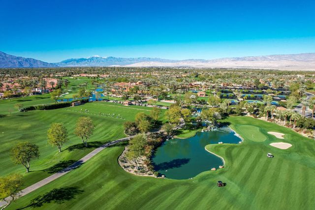 701 Indian Ridge Drive, Palm Desert, CA 92211
