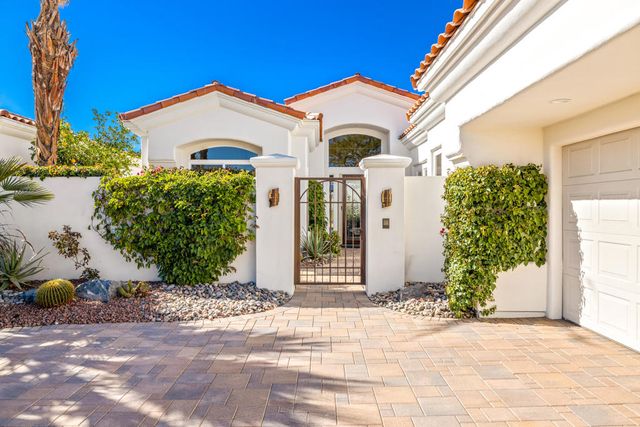 701 Indian Ridge Drive, Palm Desert, CA 92211