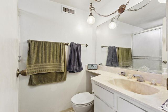 6140 Glenhurst Way, Citrus Heights, CA 95621