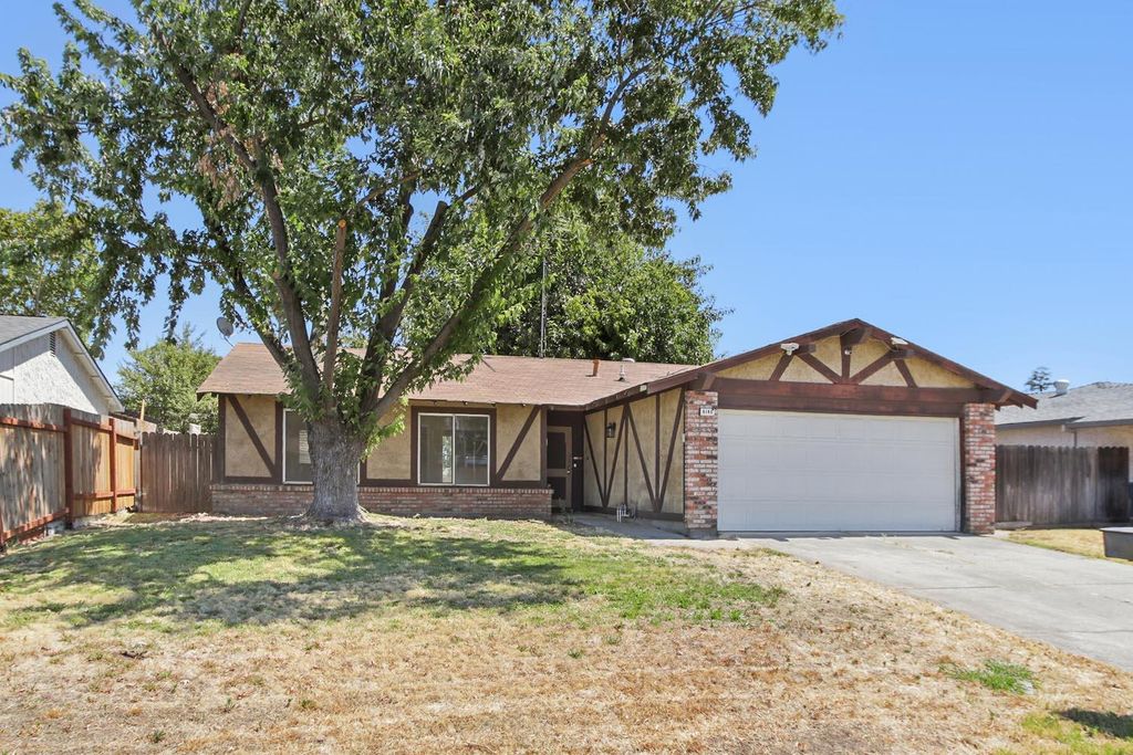 6140 Glenhurst Way, Citrus Heights, CA 95621