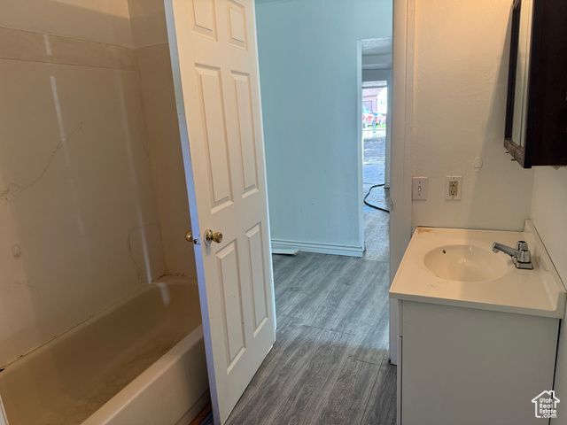 140 S 600 E, Wellington, UT 84542