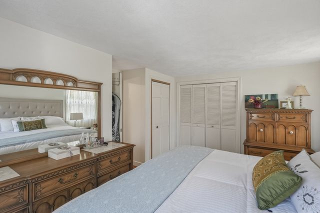 57 Winter St, Woburn, MA 01801